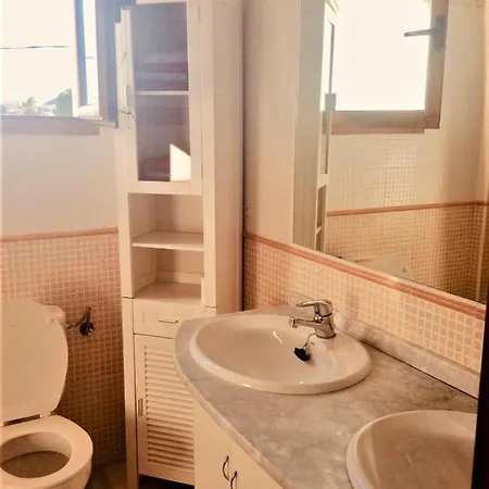 Font Roja Apartment